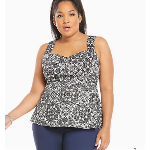 Torrid Sleeveless Lace Print Peplum Top - Picture 4 of 10